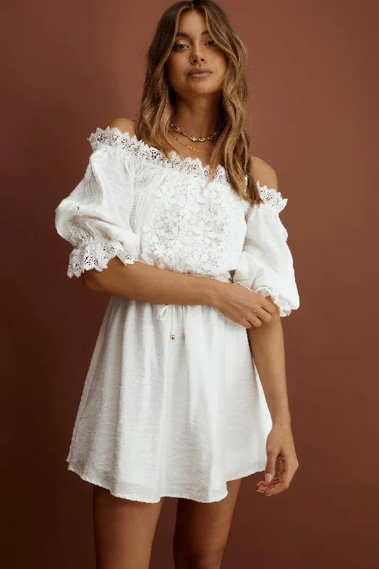 Homeward Off-Shoulder Lace Dress White